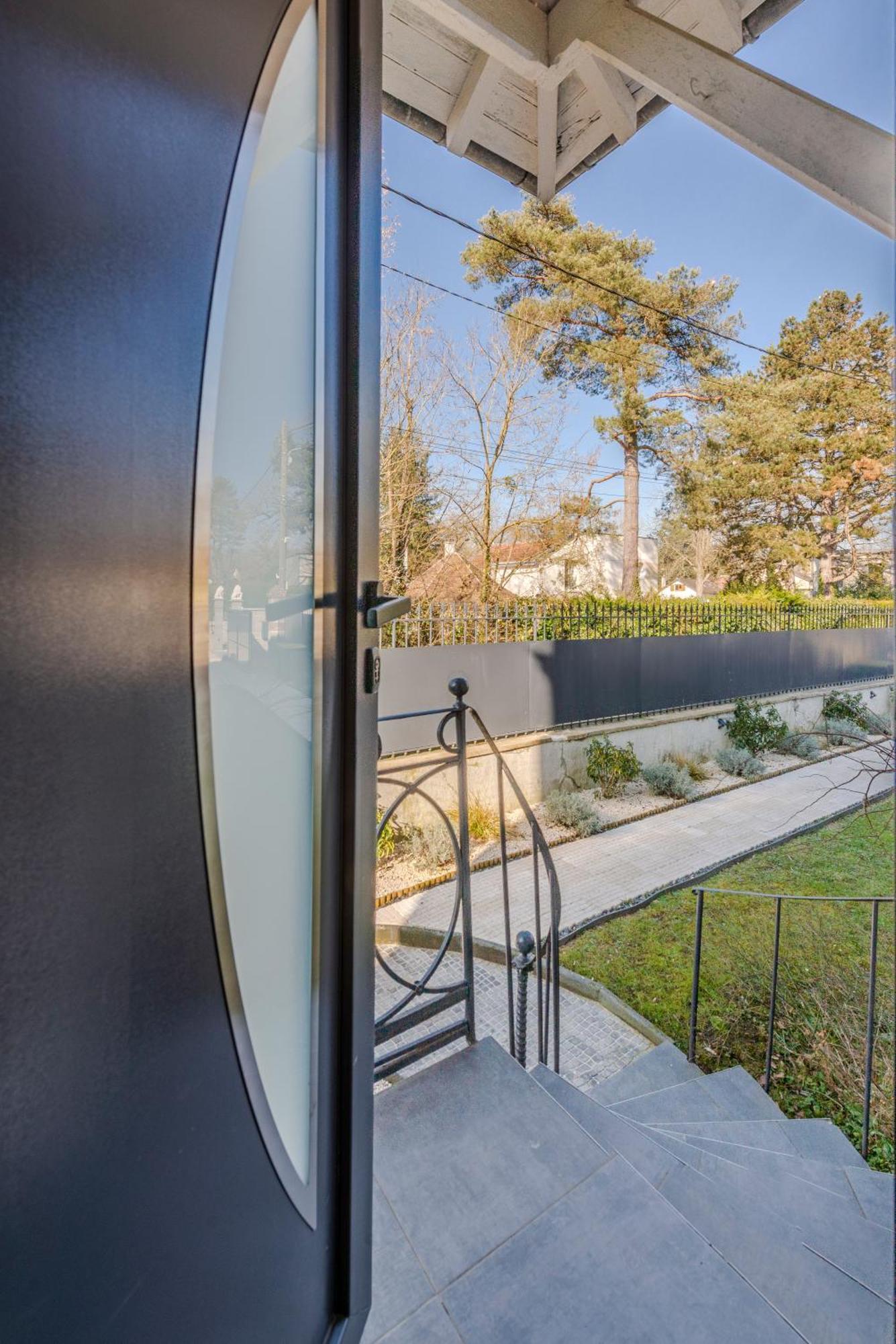 Jungle - Magnifique Appartement Avec Parking Prive - Paris-Disney & Cdg A 25 Minutes Pomponne Exterior photo