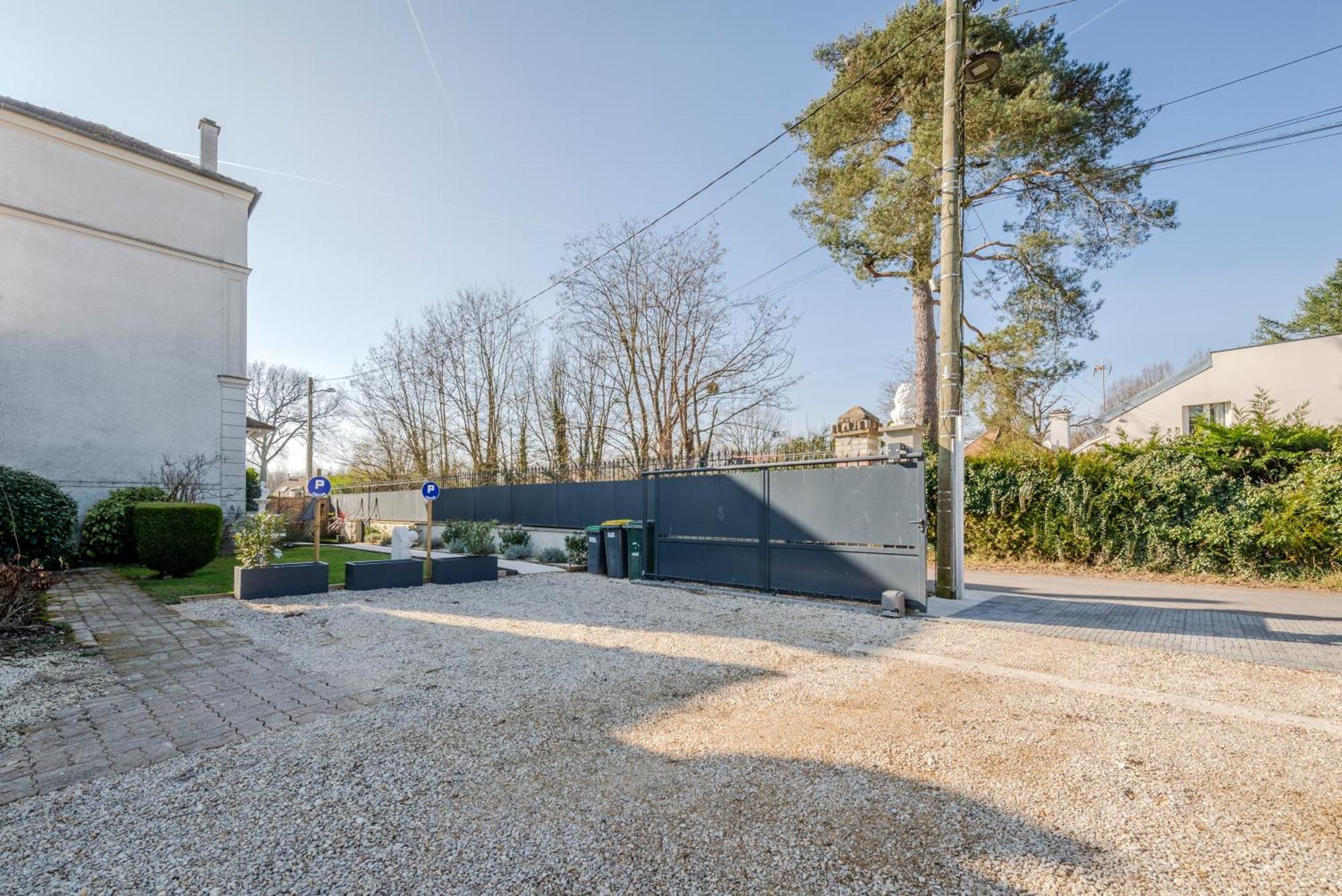 Jungle - Magnifique Appartement Avec Parking Prive - Paris-Disney & Cdg A 25 Minutes Pomponne Exterior photo