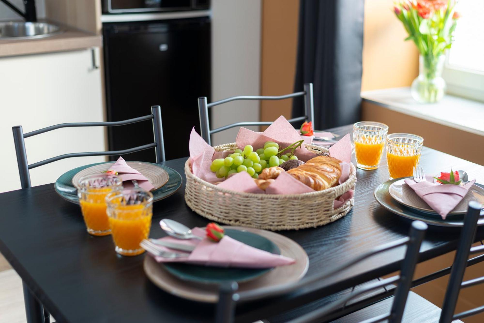 Jungle - Magnifique Appartement Avec Parking Prive - Paris-Disney & Cdg A 25 Minutes Pomponne Exterior photo